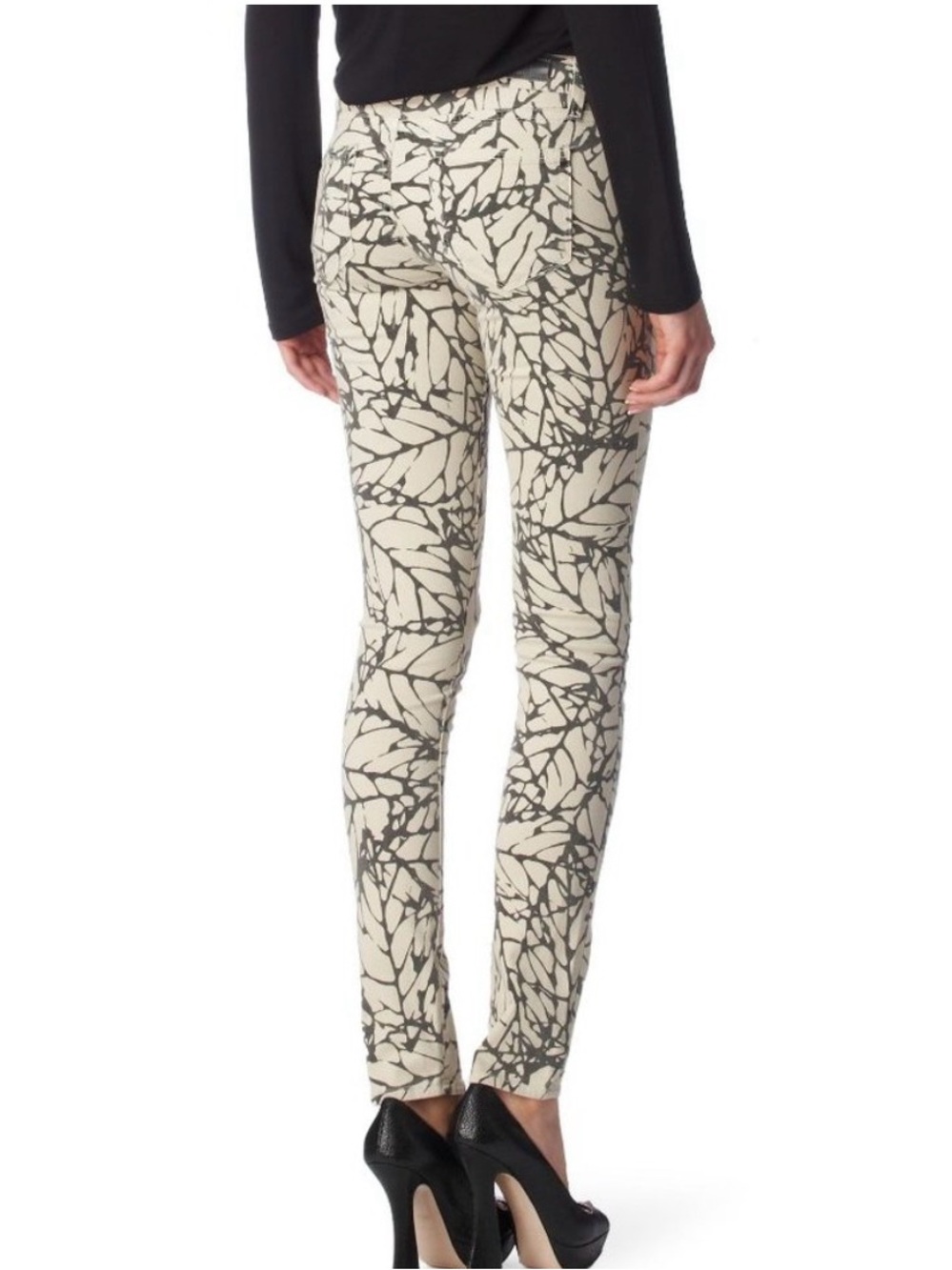 PAIGE white and Black Abstract leaf Print skyline skinny Jeans